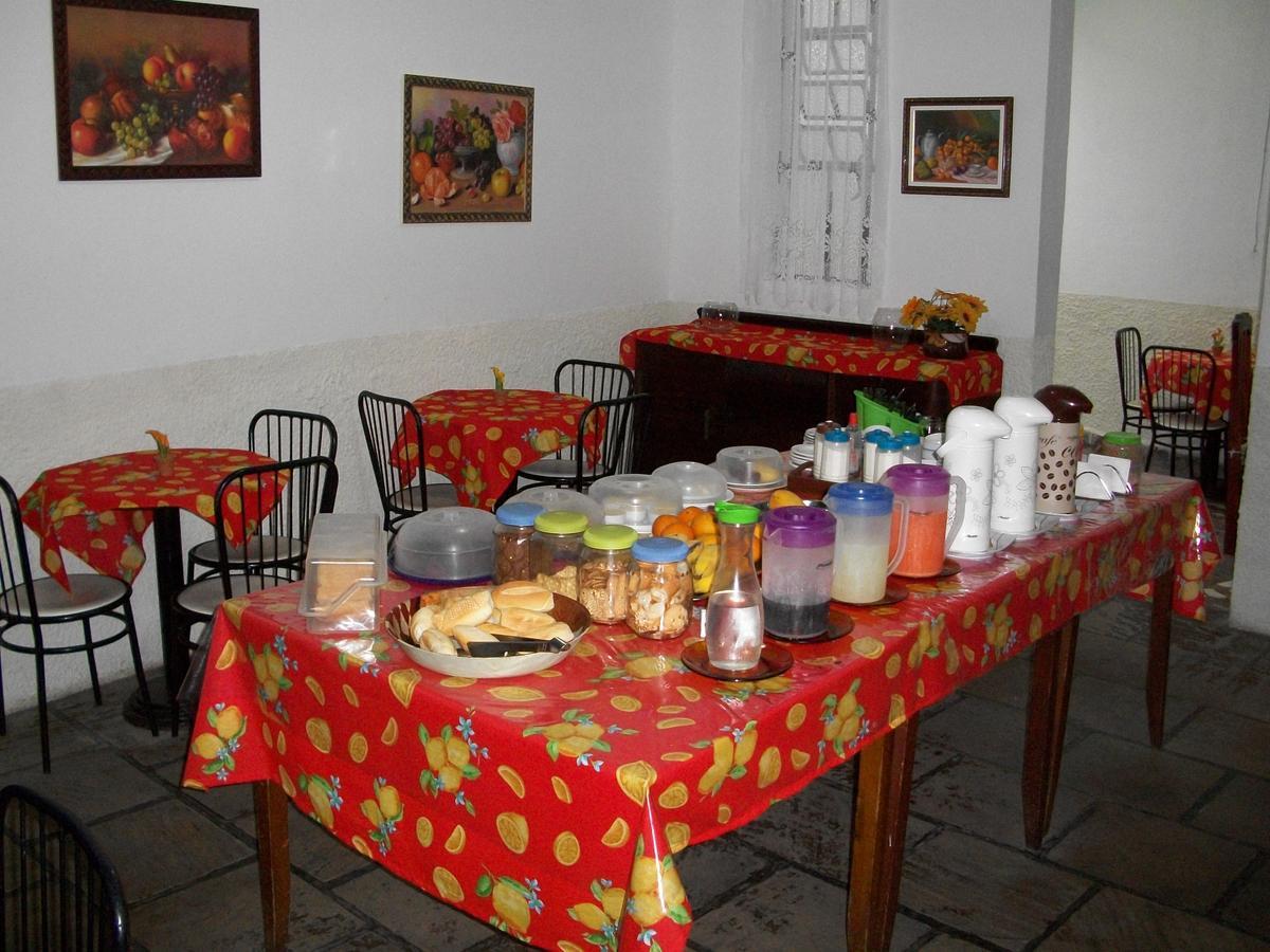 Hotel Madrid Mendes Ngoại thất bức ảnh