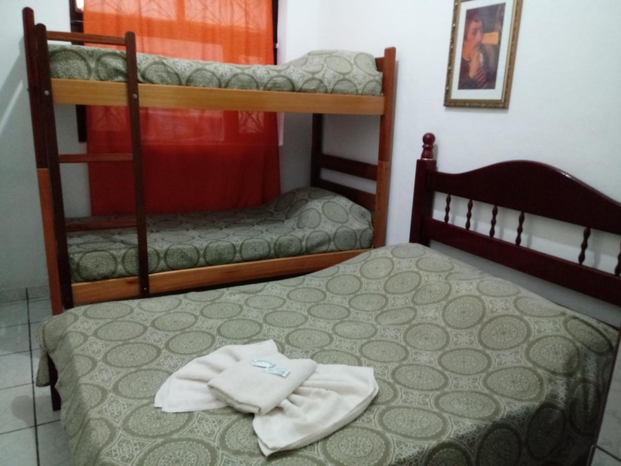 Hotel Madrid Mendes Ngoại thất bức ảnh